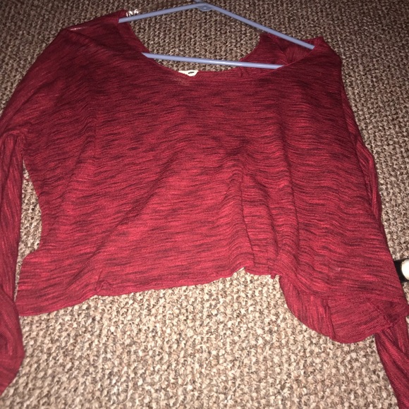 flowy maroon shirt - Picture 1 of 1